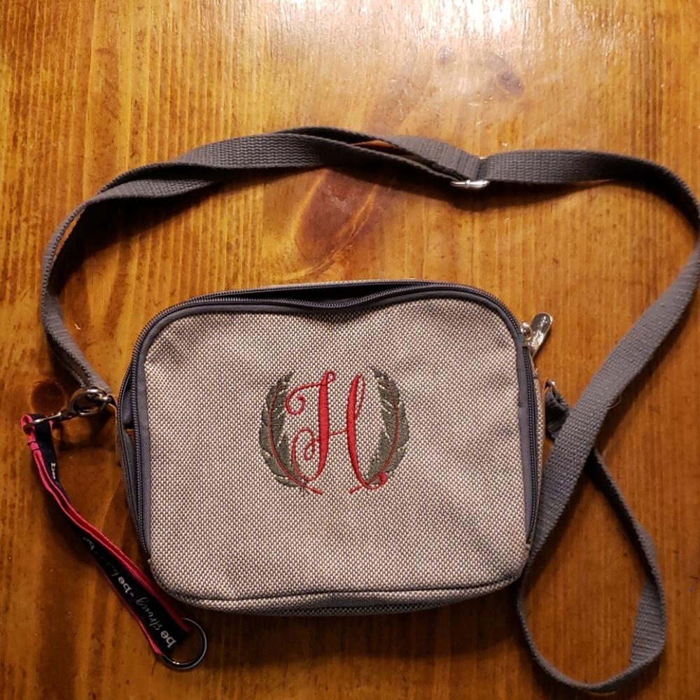 31 small clutch bag